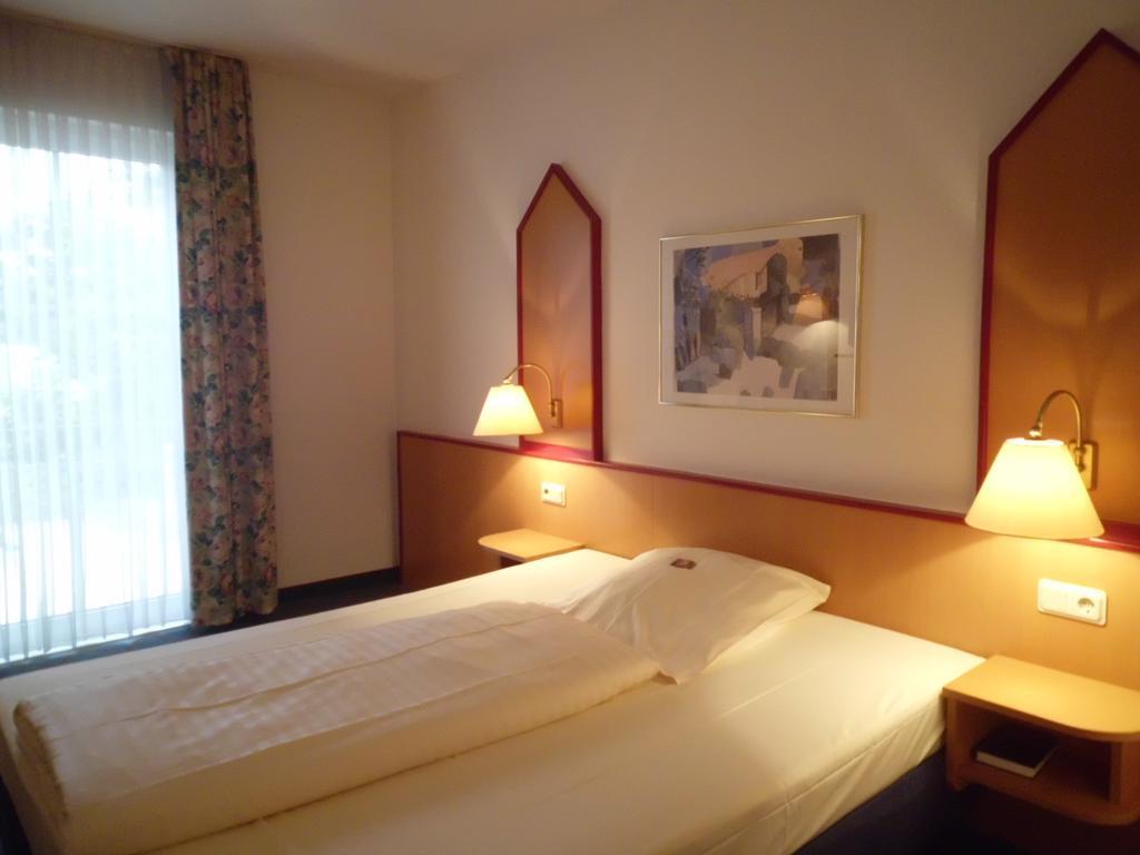 Hotel Montana Lauenau Extérieur photo