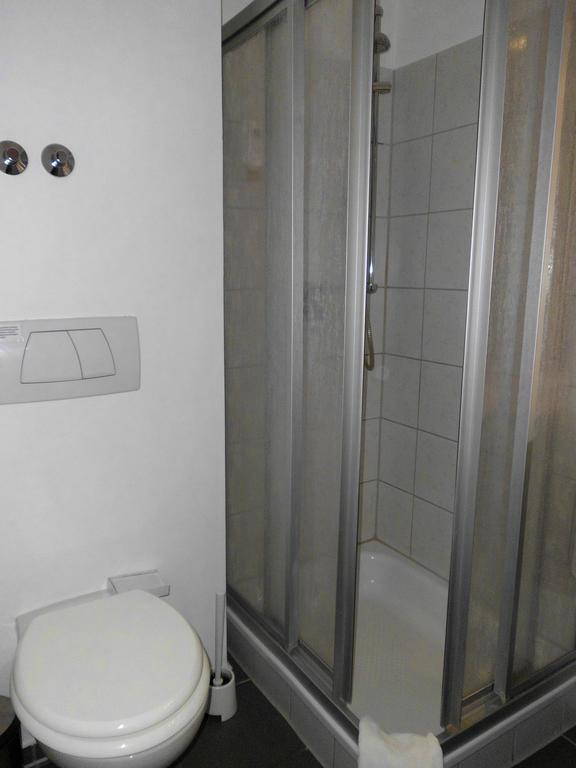 Hotel Montana Lauenau Extérieur photo