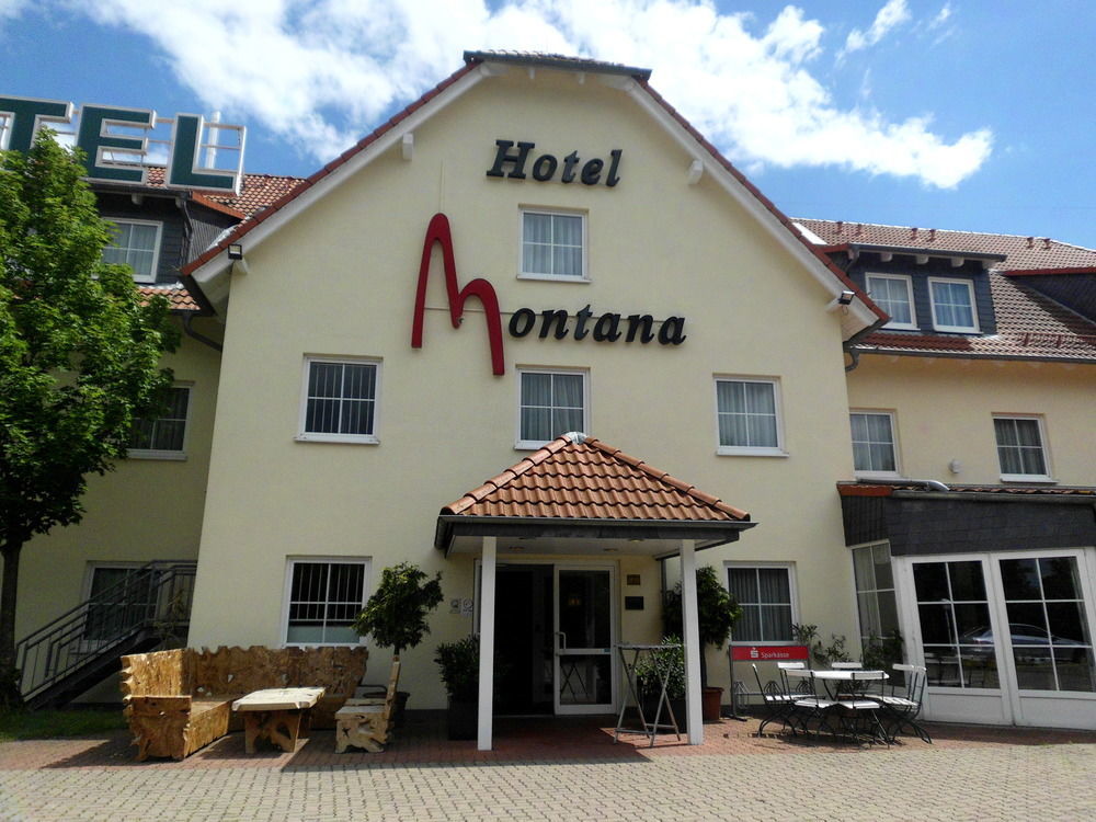 Hotel Montana Lauenau Extérieur photo