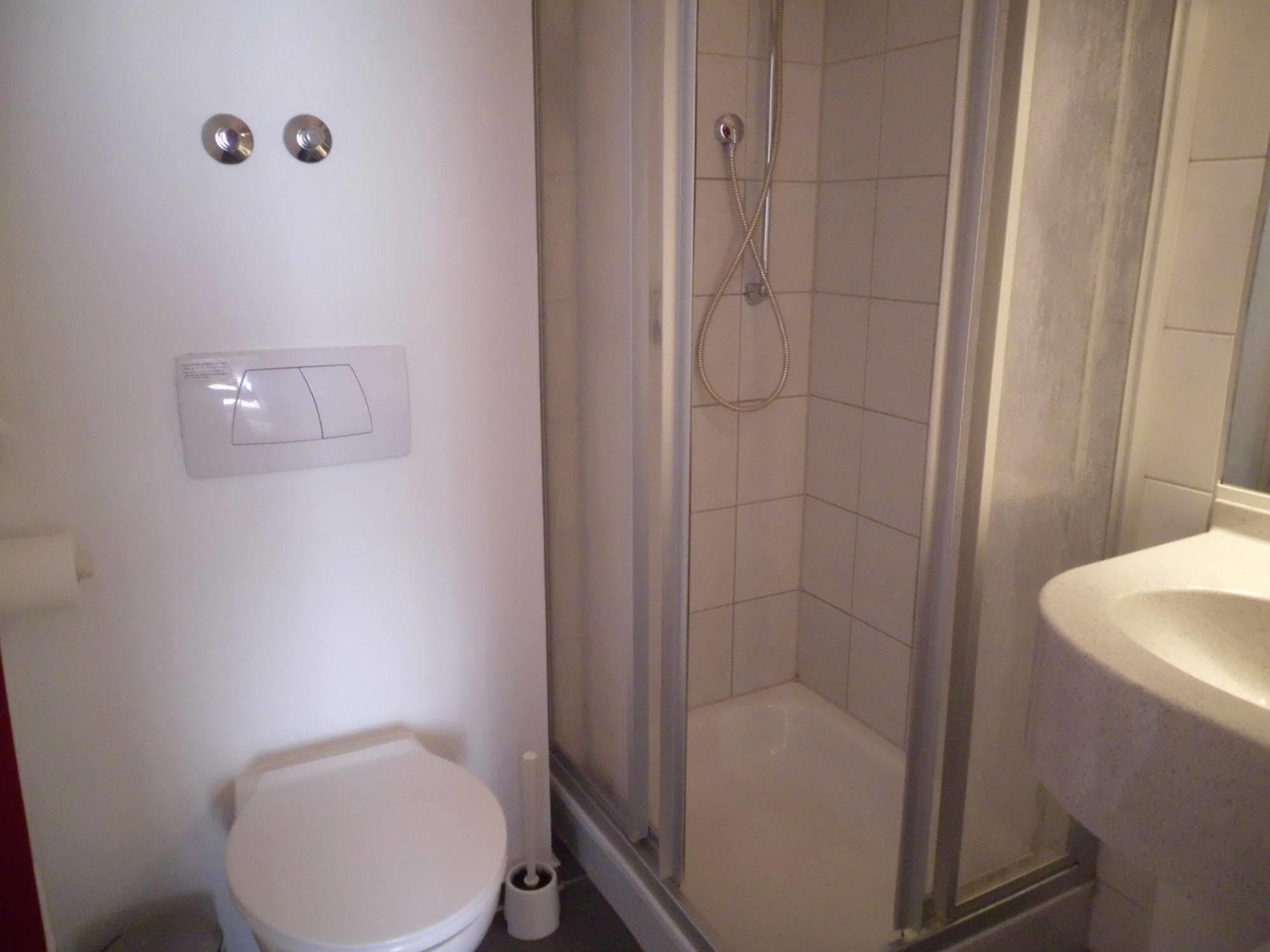 Hotel Montana Lauenau Extérieur photo